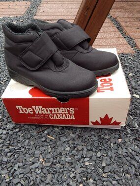 Toe Warmers Women's Active Low Boot T99849 Black 7.5 NEVER WORN